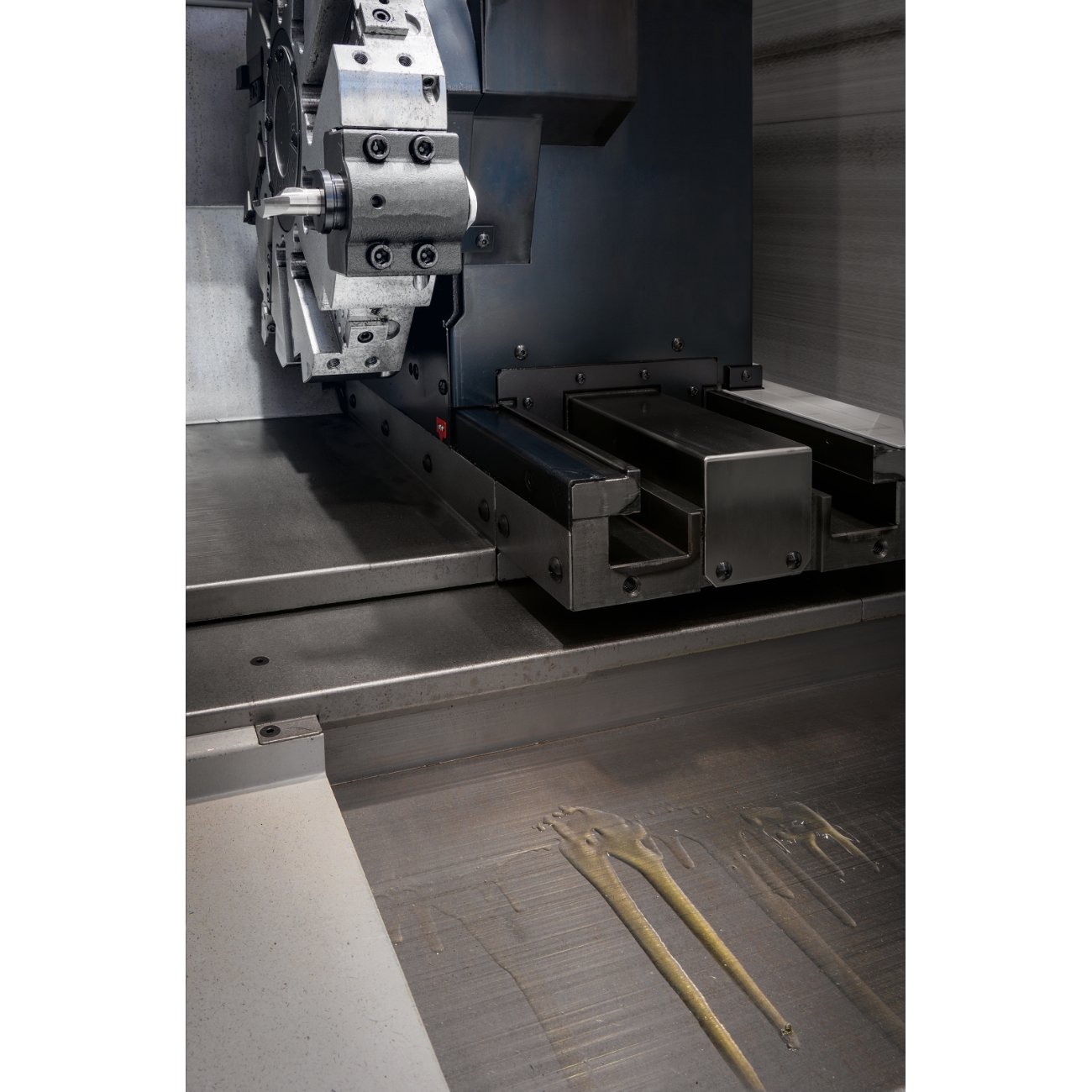 Olio per guide e slitte Carrier LANDOIL - immagine 2