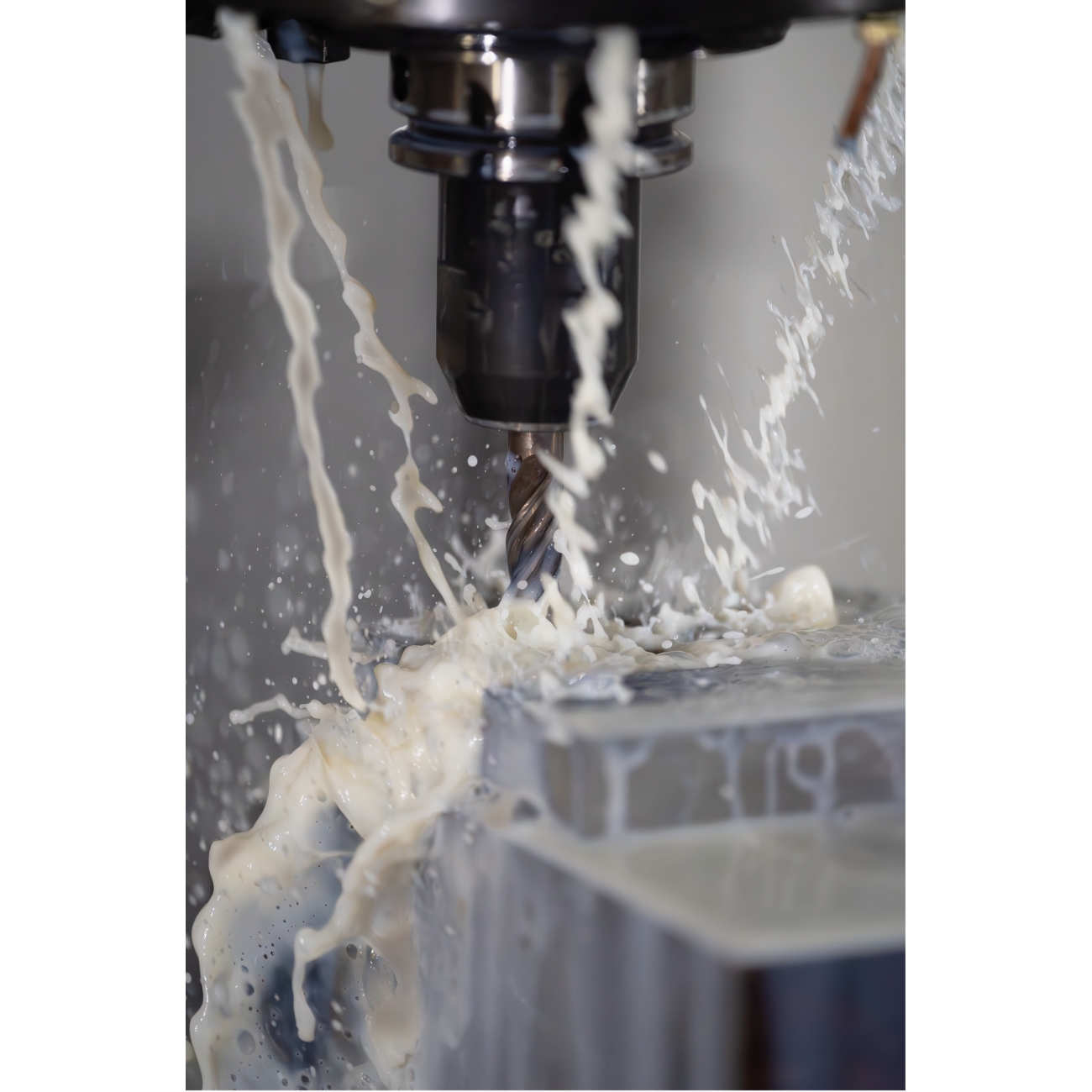 Lubrorefrigerante a basi minerali Multifluid S LANDOIL - immagine 2