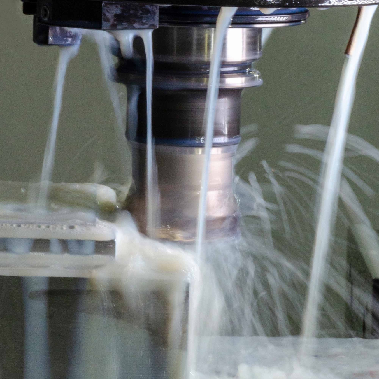 Lubrorefrigerante a basi estere Futura E POWER LANDOIL