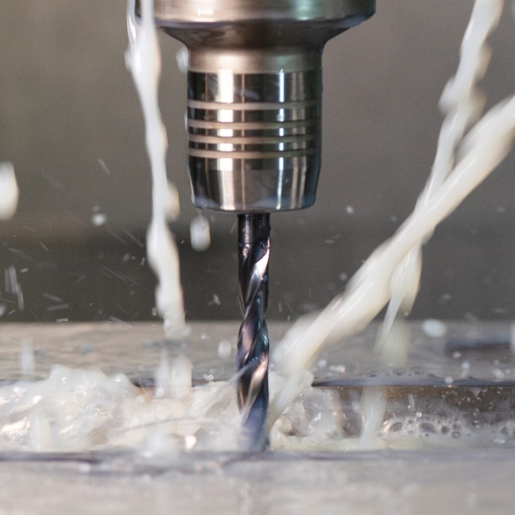 Lubrorefrigerante a basi minerali e estere Inova E UNI LANDOIL