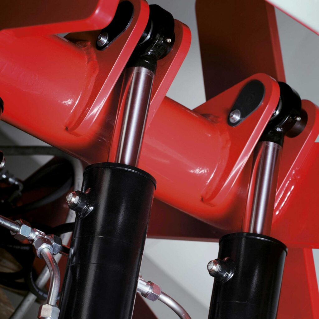 Mineral-based hydraulic oil Abacus LANDOIL